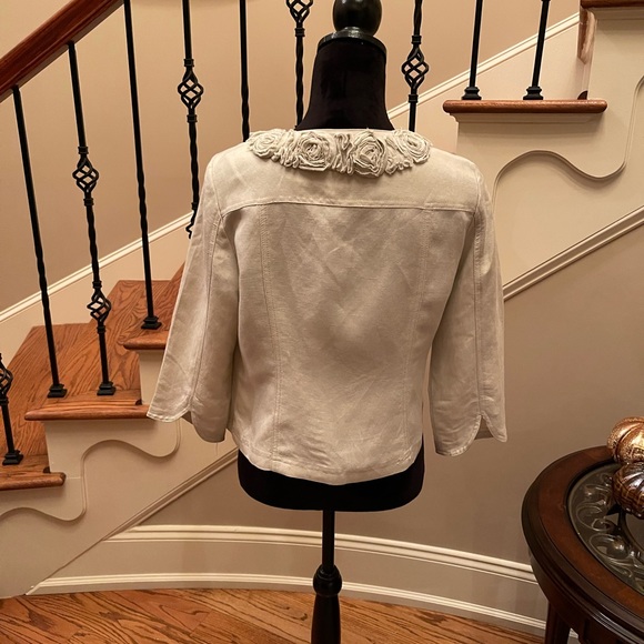 Ruby Red Crop Jacket .. 6P - Picture 3 of 8